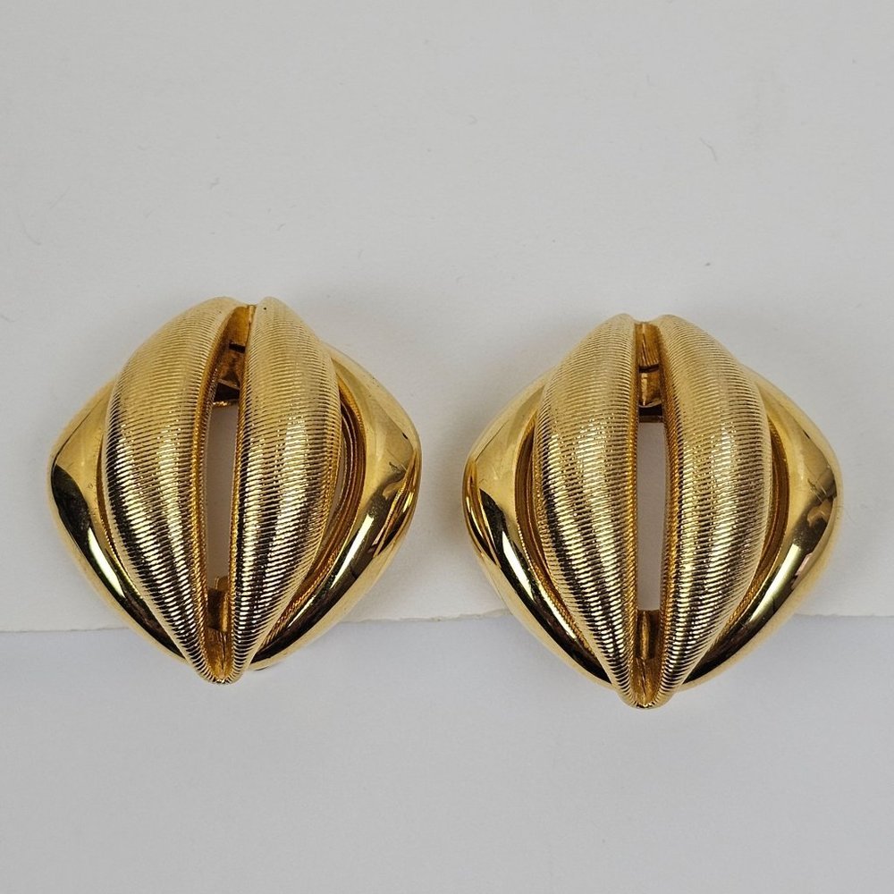 Vintage Gold Tone Chunky Bold Huge Big Clip On Thick Statement Cut Out Earrings